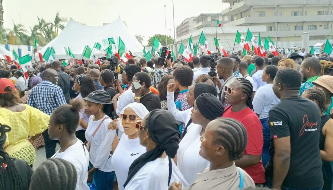 rivers-protesters
