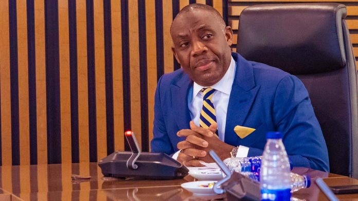 Dr.-Tunji-Alausa-696x392-1